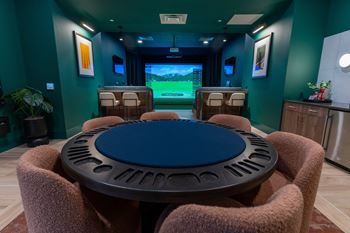 Golf & game simulator